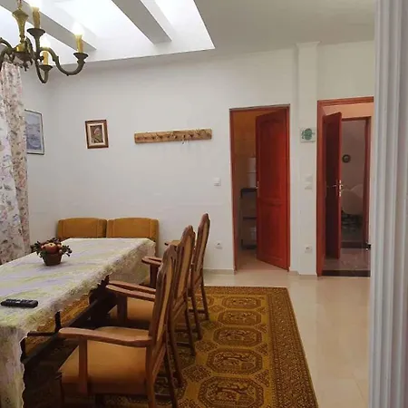 In 40425 Apartament